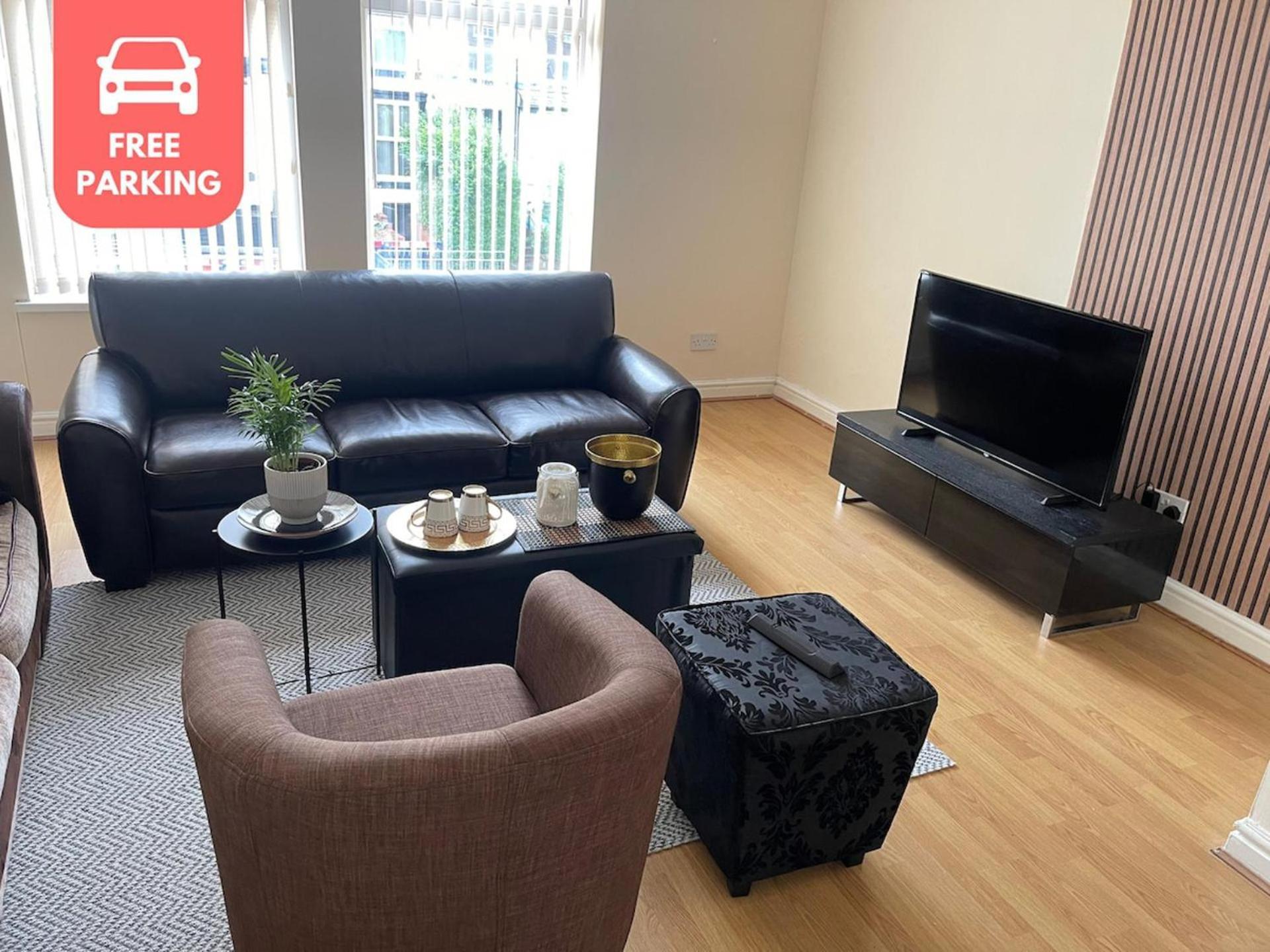 Stylish 1-Bed Apt - Sleeps 4 - Parking - Wifi Манчестър Екстериор снимка